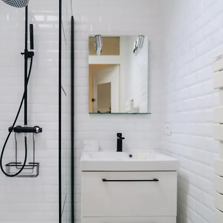 Будинок відпочинку Superbe Maison Quartier Gare 4 Personnes